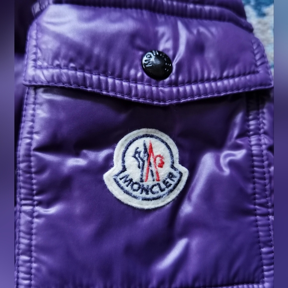 Women's Moncler Grenadille 2012 Purple Hooded Belted Down Jacket Size 3 US M - Picture 4 of 10